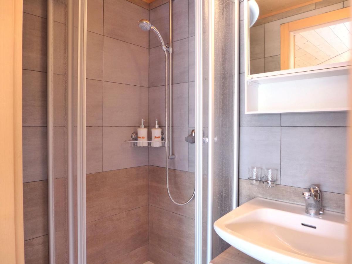 Apartment Chalet Vamika By Interhome Niederried bei Interlaken Экстерьер фото